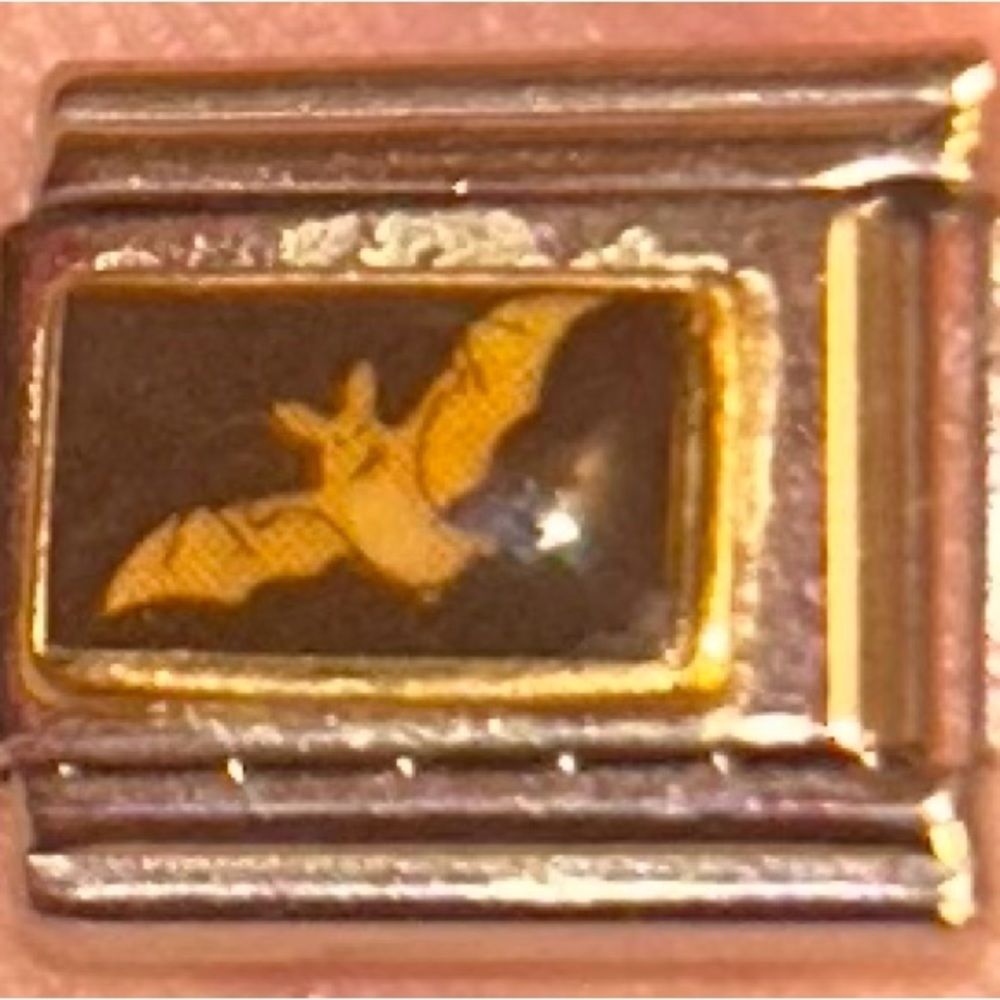 BAT ITALIAN CHARM